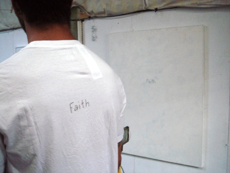 tee-shirt Faith